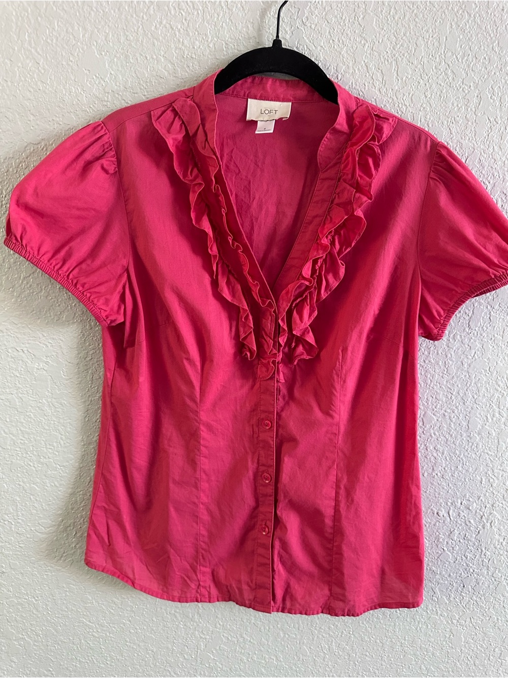 LOFT Pink Ruffle Neck Puff Sleeve Button Front Blouse Size 6